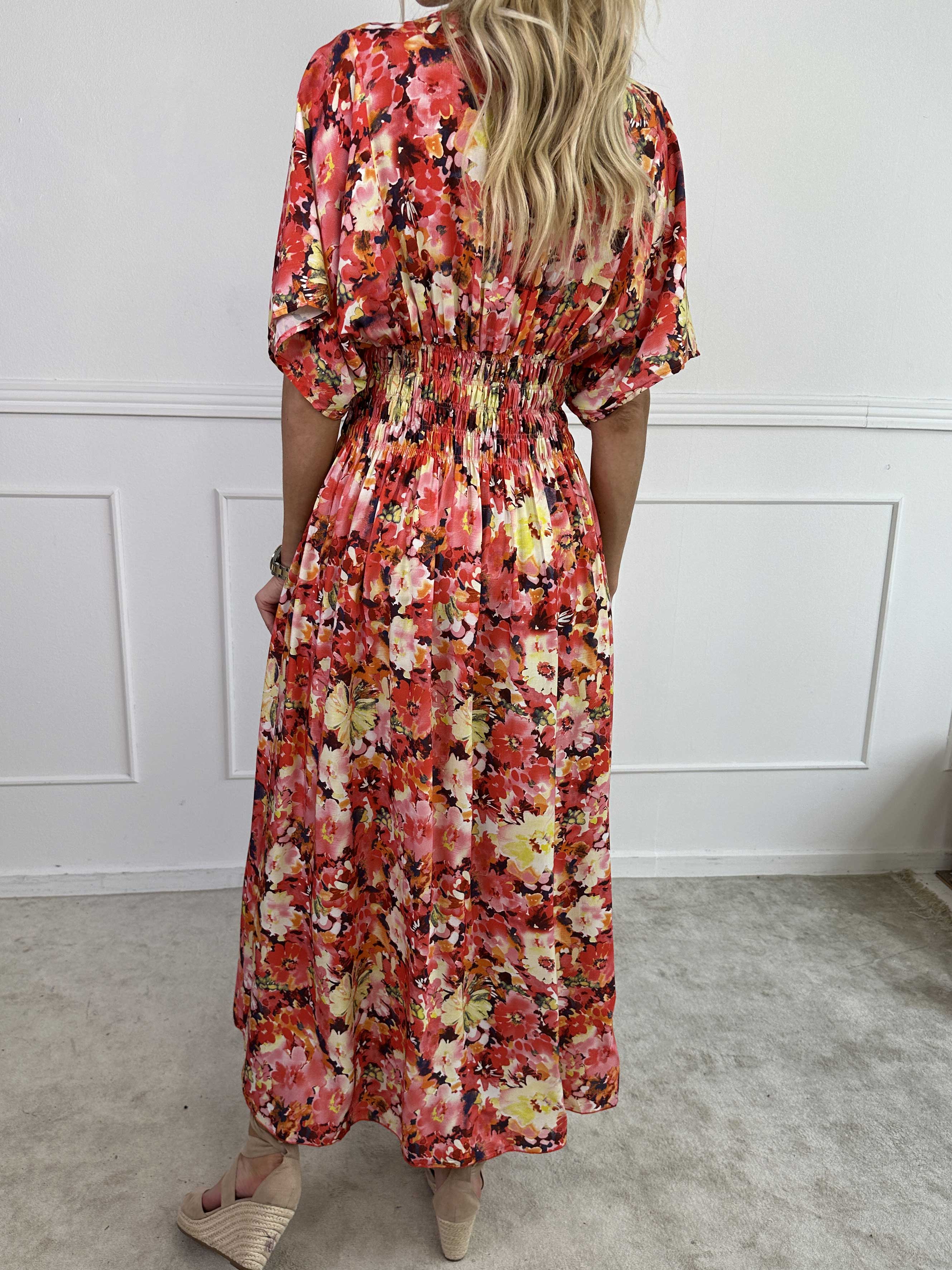 Pams Flower Viscose - Kjole i viskose med blomsterprint og smock